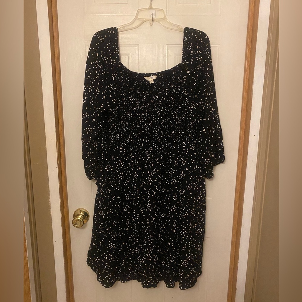 Terra & Sky Black Smocked Speckled Dress NWOT
